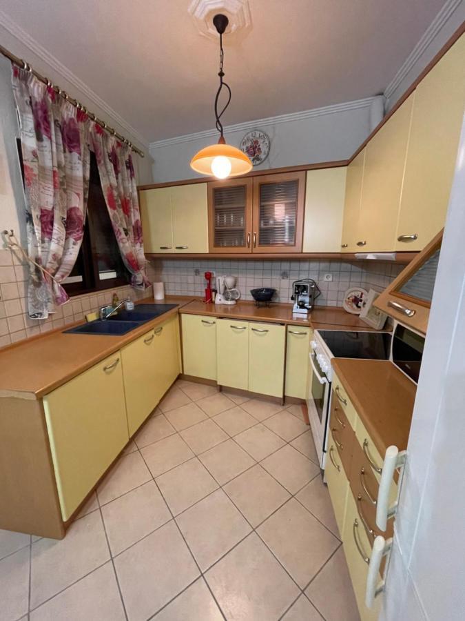Aurora Apartment Afytos Eksteriør billede